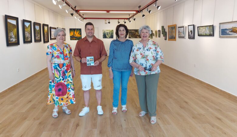 La Sala Municipal de Exposiciones Algas acoge una nueva muestra colectiva con la obra de las artistas Blanca Gutiérrez, Karen Roldán e Isabel Castañeda